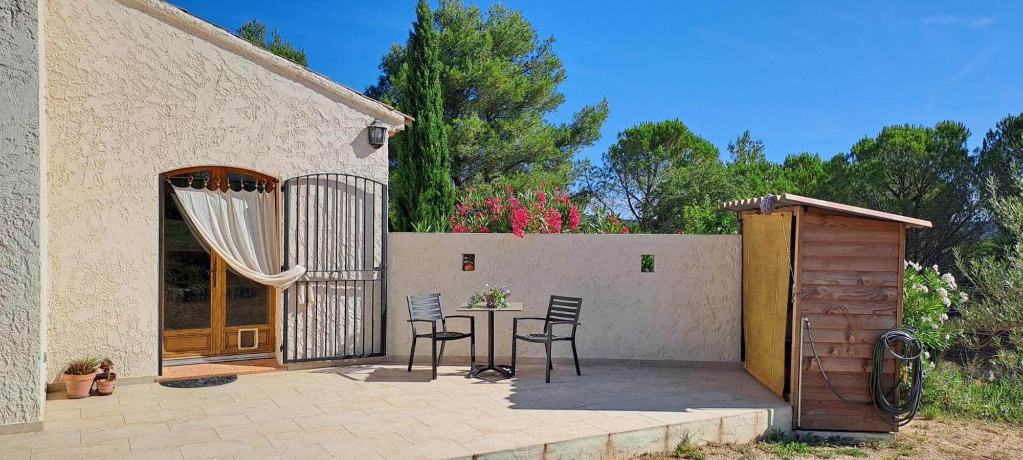 Апартаменты La Ribasse En Provence Венель Экстерьер фото